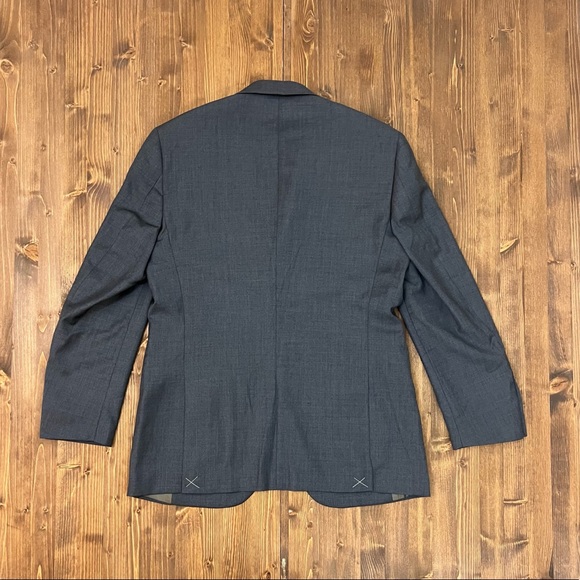 Combatant Gentlemen Charcoal Gray Three Piece Suit - Picture 3 of 8